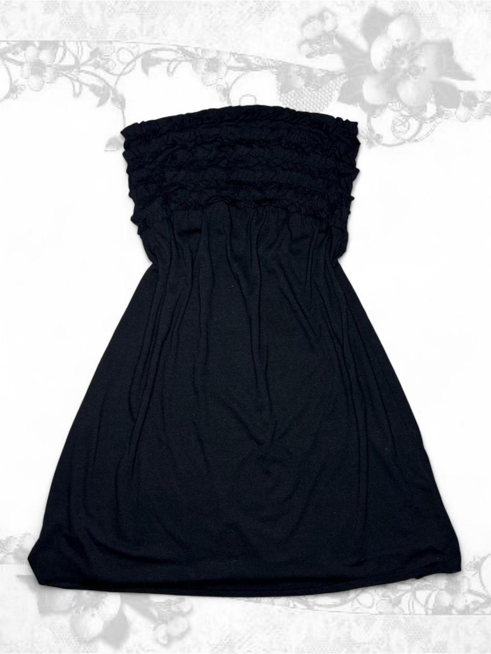 Xhilaration Black Strapless Smocked Top Dress!